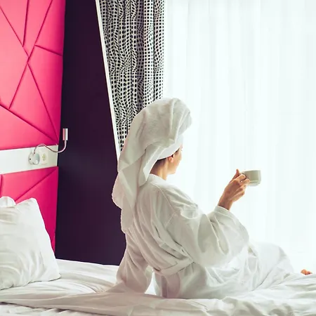 Hotell Magic Xhibition - Self-service-hotel