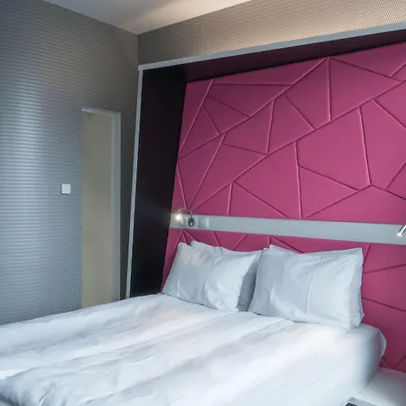 Prize By Radisson, Xhibition Hotell 3*
