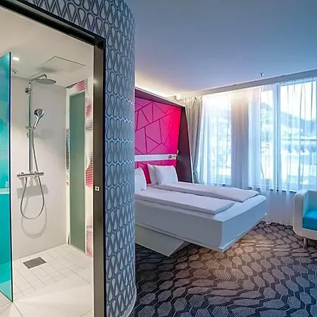 Prize By Radisson, Xhibition Otel