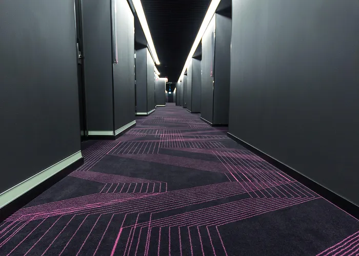 Prize By Radisson, Xhibition Hotell