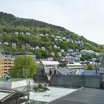 Prize By Radisson, Xhibition Отель